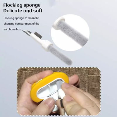 Kit de escova de limpeza de PC portátil sem fio para fones de ouvido de teclado 4In1 ODM